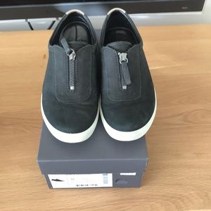 Ecco slip on sneakers